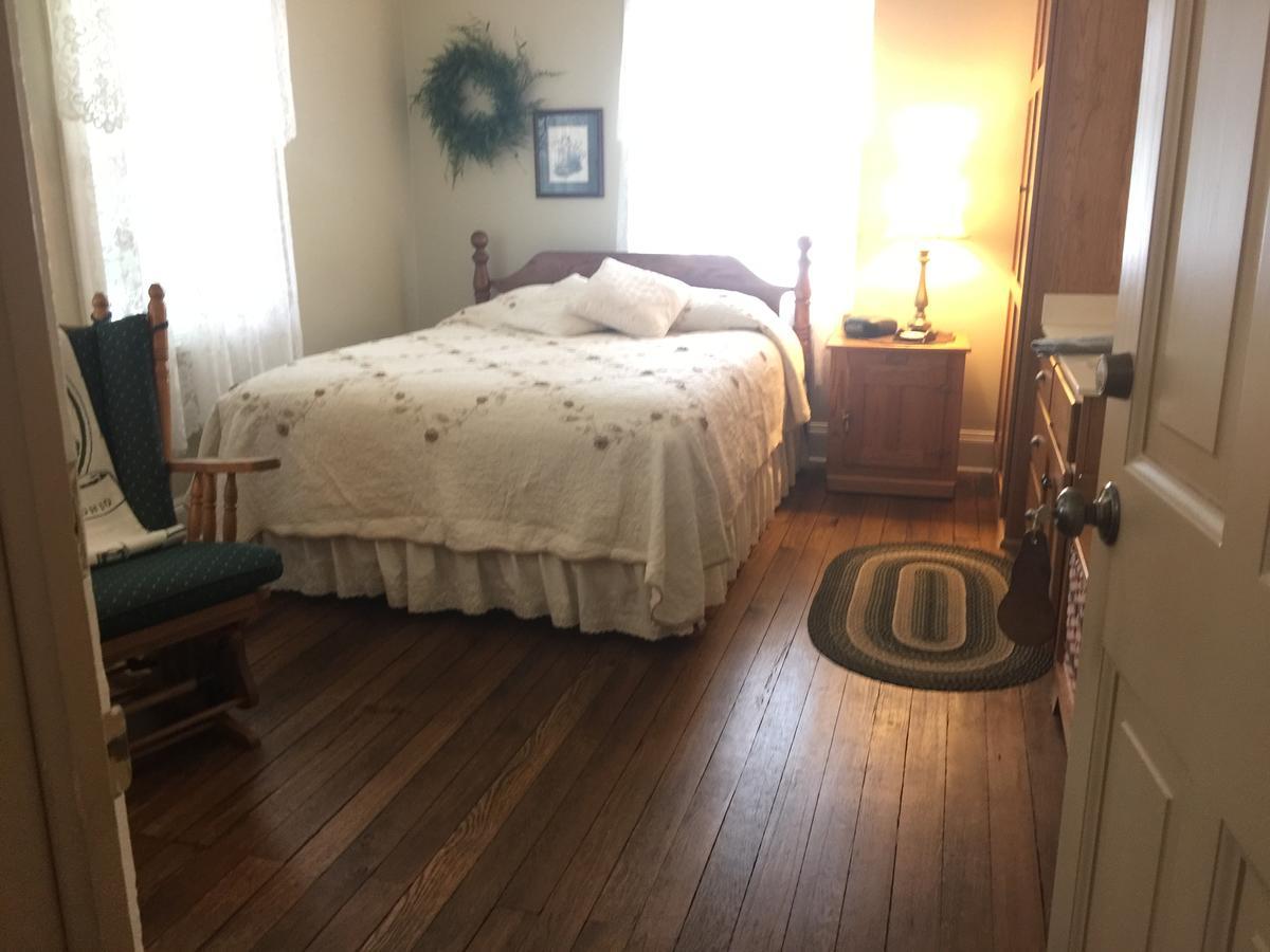 فندق Winesburgفي  Grapevine House المظهر الخارجي الصورة